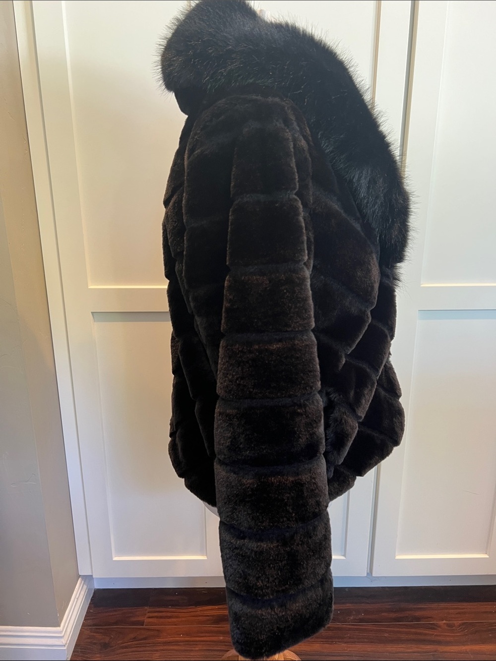 Cavalini Black Faux Fur Shawl-Collar Teddy Jacket Size L EUC - Picture 4 of 8